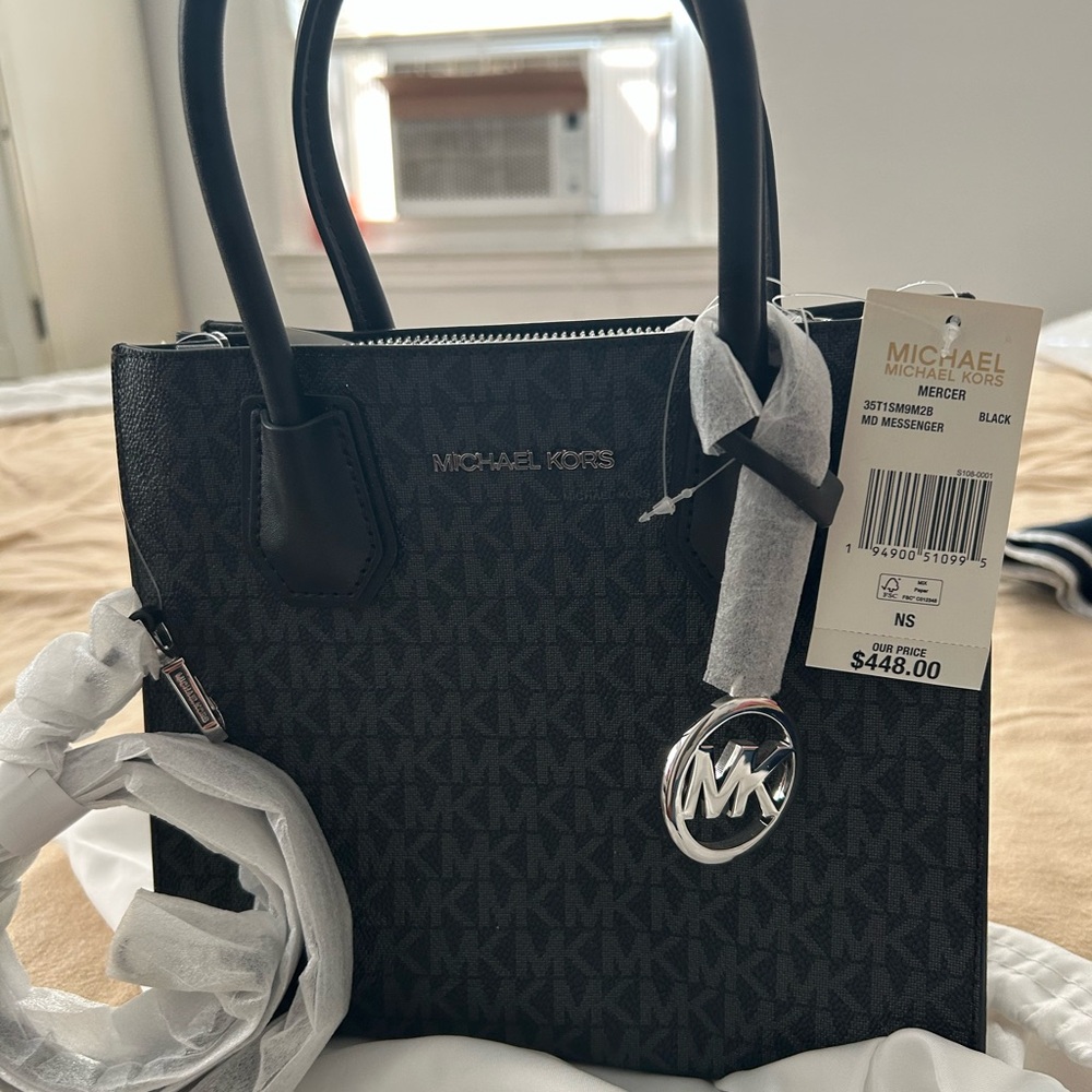 Michael Kors Black Signature Tote